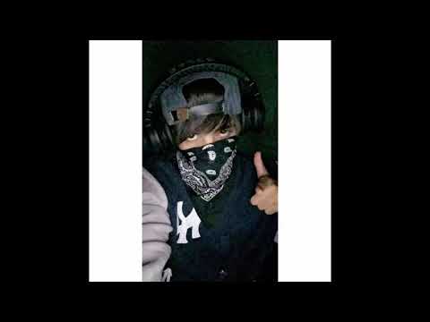 ► SecretAdmirer - Música do D4RKB10 ♫