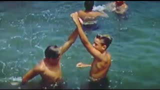 Julia Holter - Sea Calls Me Home