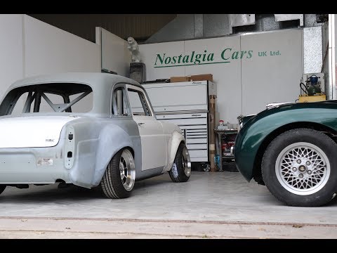 THE MONGREL GOES FOR PAINT!