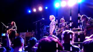 Happiness Is A Warm Gun - The Breeders