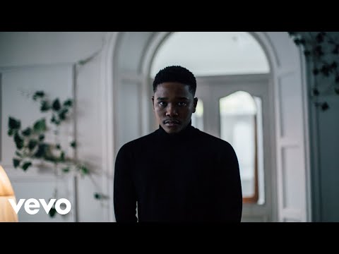 Langa Mavuso - Pretend (Official Music Video) ft. Aimee George