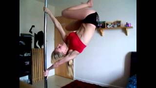 preview picture of video 'My twisted grip deadlift journey. Pole dance'