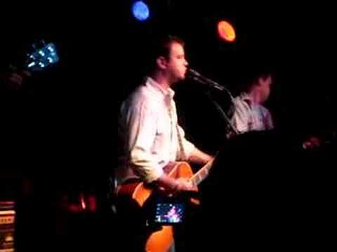 Its All Over Town - Wade Bowen