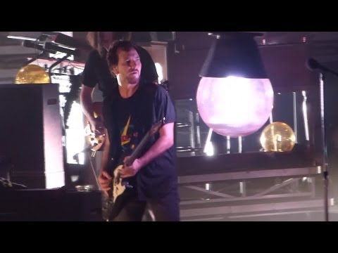 Pearl Jam: Rearviewmirror [HD] 2013-10-16 - Worcester, MA