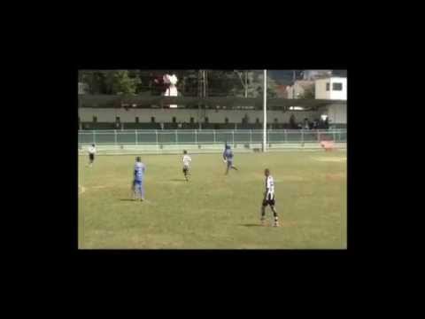 Melhores momentos do zagueiro Lucas Straub.
