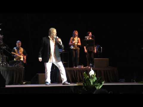 Tom Brown, “See See Rider” and welcome to Tupelo   video by Susan Quinn Sand