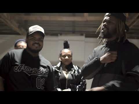 8BALL BATTLE LEAGUE | LET EM RAP 2 | Taj vs James Doe | HOSTED BY KELZ