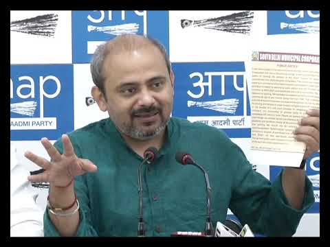 Senior AAP Leader Dilip Pandey along with Councillors Exposed South Delhi Malls Parking Scam