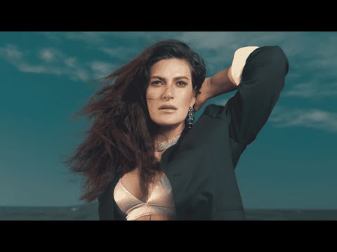 Pınar Soykan - Yıkılmam (Official Video)