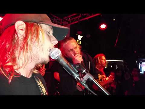 Sardo Numspa - Vi som aldrig säger nej   Live@vinylbaren 150912 featuring Kapten Grå och Stryparn