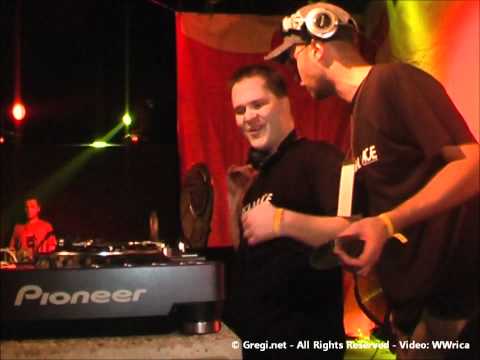 Slight & Olis Bakulu at Special Place Indoor Festival