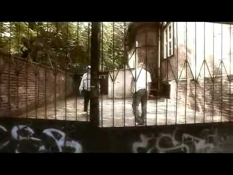 Bezimienni - Strych [2004]