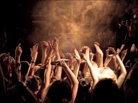 Afrojack vs  Quintino vs  Axwell   Leave Epic Beef on di Floor Behind DJ ROLE MashUp)