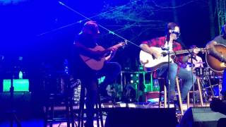 Aaron Lewis &amp; Sully Erna LIVE Nothing Else Matters