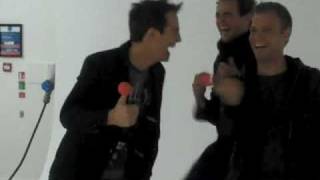 A1 "Take You Home" cover &amp; Rødnesedagen photoshoot