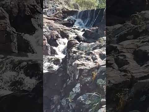 Salto de agua ..cerro chato uruguay