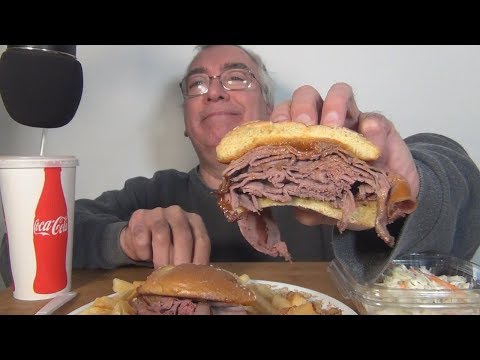 ASMR Eating Kelly's Roast Beef Sandwich