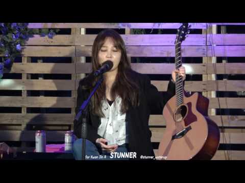 [4K/직캠] 170414 Hoegaarden '체리블라썸가든' 권진아(KwonJinah) Dangerous Woman (by.water up)