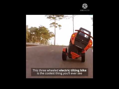 Three wheeled electric tilting vehicle