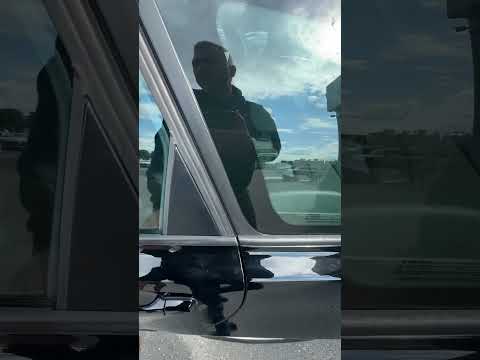 фото volvo v50 i рестайлинг 0