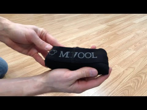 How to 𝗥𝗢𝗟𝗟 𝗨𝗡𝗗𝗘𝗥𝗪𝗘𝗔𝗥 for packing — 𝗦𝗔𝗩𝗘 𝗦𝗣𝗔𝗖𝗘. 𝗥𝗘𝗗𝗨𝗖𝗘 𝗪𝗥𝗜𝗡𝗞𝗟𝗘𝗦.