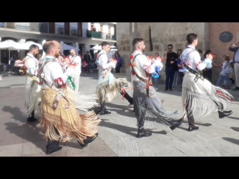 Danzantes de Peloche Círculo Extremeño Torrejón 2025