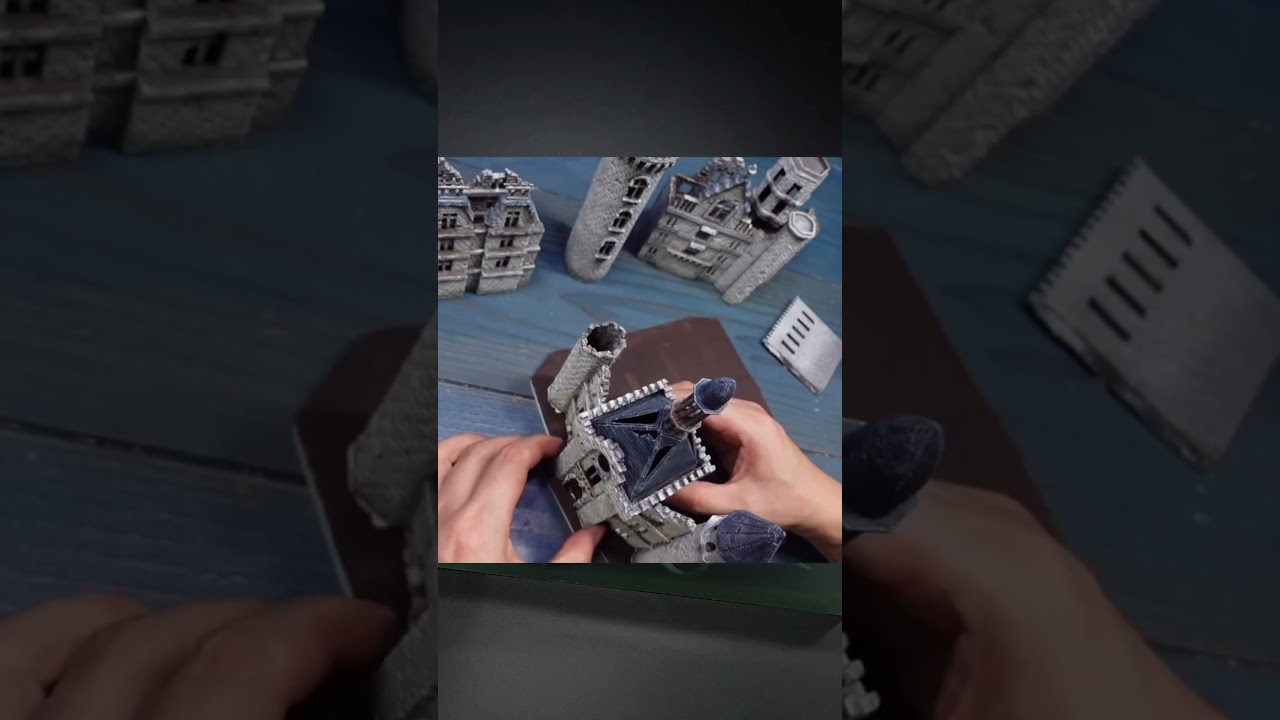 Diorama of "Castle of Silence and Guardian" 静寂の城と守護者のジオラマ #dioramabuilder  #resin #resinart