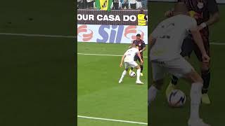 IA SER UM GOLAÇO !Mas o Eduardo Sasha parou no travessão do Santos... #PaulistãoCasasBahia