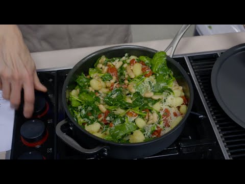 download lagu mp3 mp4 Bean Gnocchi, download lagu Bean Gnocchi gratis, unduh video klip Bean Gnocchi