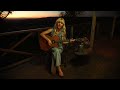 ILUKA - Girl On The Run (Blue Mountains Acoustic Sessions)