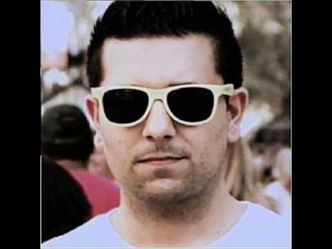 Sak Noel - Loca People (VS) Edward Maya - Stereo Love