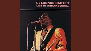 Musik-Video-Miniaturansicht zu I Got Caught Making Love Songtext von Clarence Carter