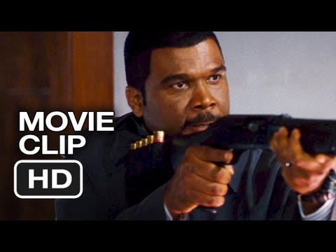Alex Cross (Clip 'Drop the Gun')