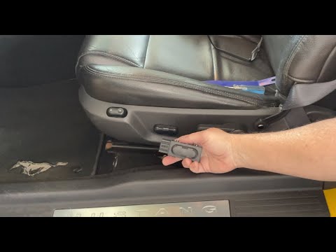 How To Remove / Replace Driver Power Seat Switch On A 2005-2011 Ford Mustang