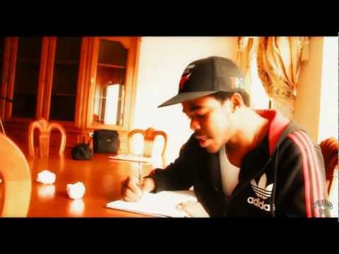 TUTUDESMOND - CARTA DE AMOR ft  CLARISSE HELENA (OFICIAL VIDEOLIPC)