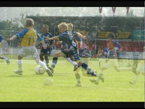 Sergi Roeleveld scoort ADO E1 - RKC E1 1-3 april 2007.avi