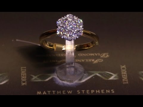 #70120 | T0.75ct | Round Brilliant Flower Diamond Engagement Ring | Set in 18ct Yellow Gold