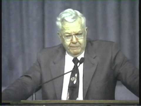 STUDY FIRST TIMOTHY WITH PASTOR KEN BLUE