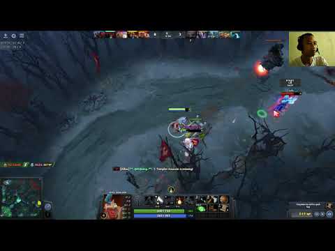 Dota 2 Troll Warlord in Action!! Build Items to Anti Phantom Lancer