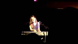 Amy Studt -- Nice Boys (Acoustic 2009)