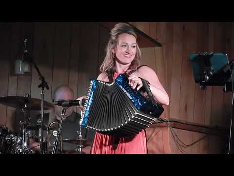 Mollie B "Slovenian Home Polka"