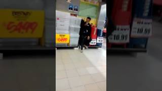 Download lagu Man sewel mp3