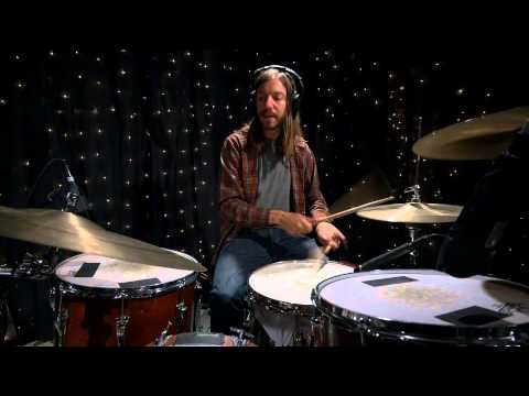 Empty Nesters - Toro Y Moi