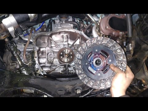 Subaru Impreza Clutch Replacement: REMOVING TRANSMISSION