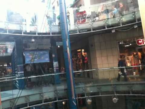 EF 11 Malta Singing in Bay Street Way