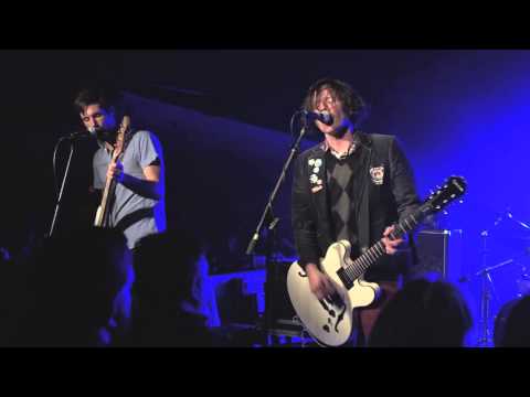 BEACH SLANG - Bad Art & Weirdo Ideas - Live at Asbury Lanes 10/3/15