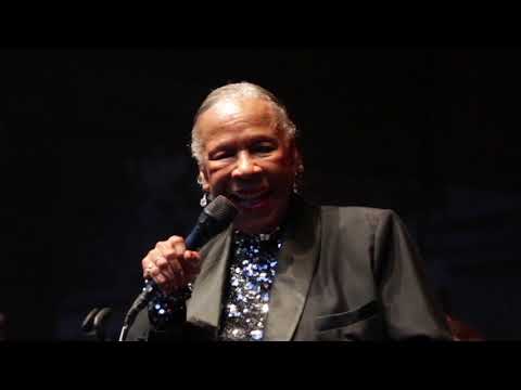 A WHITER SHADE OF PALE:AIR ON A G STRING