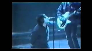 Oasis - 1999 USA Tour Special + &quot;Carnation&quot;