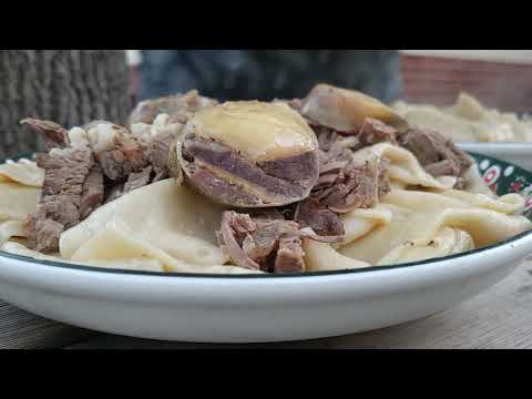БЕШБАРМАК. Самый вкусный кыргызский бешбармак в казане на костре. Kyrgyz beshbarmak