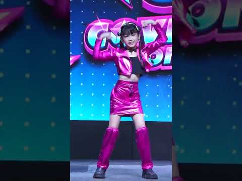 BlitzPop (น้องเบลล่า/FANCAM) : The Street JK Cover Dance Contest 2022 Final